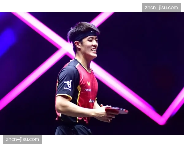 邱党接受德媒采访：作为德国队新核心，压力与动力并存