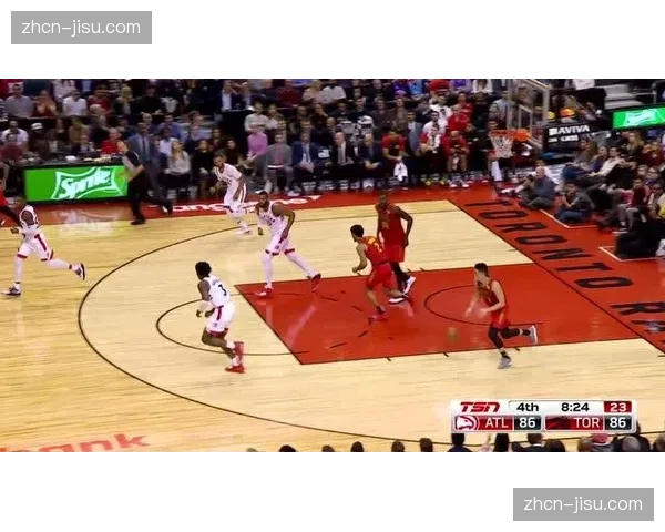 特写：文班亚马钉板大帽后，马刺发动全场长传完成空中接力